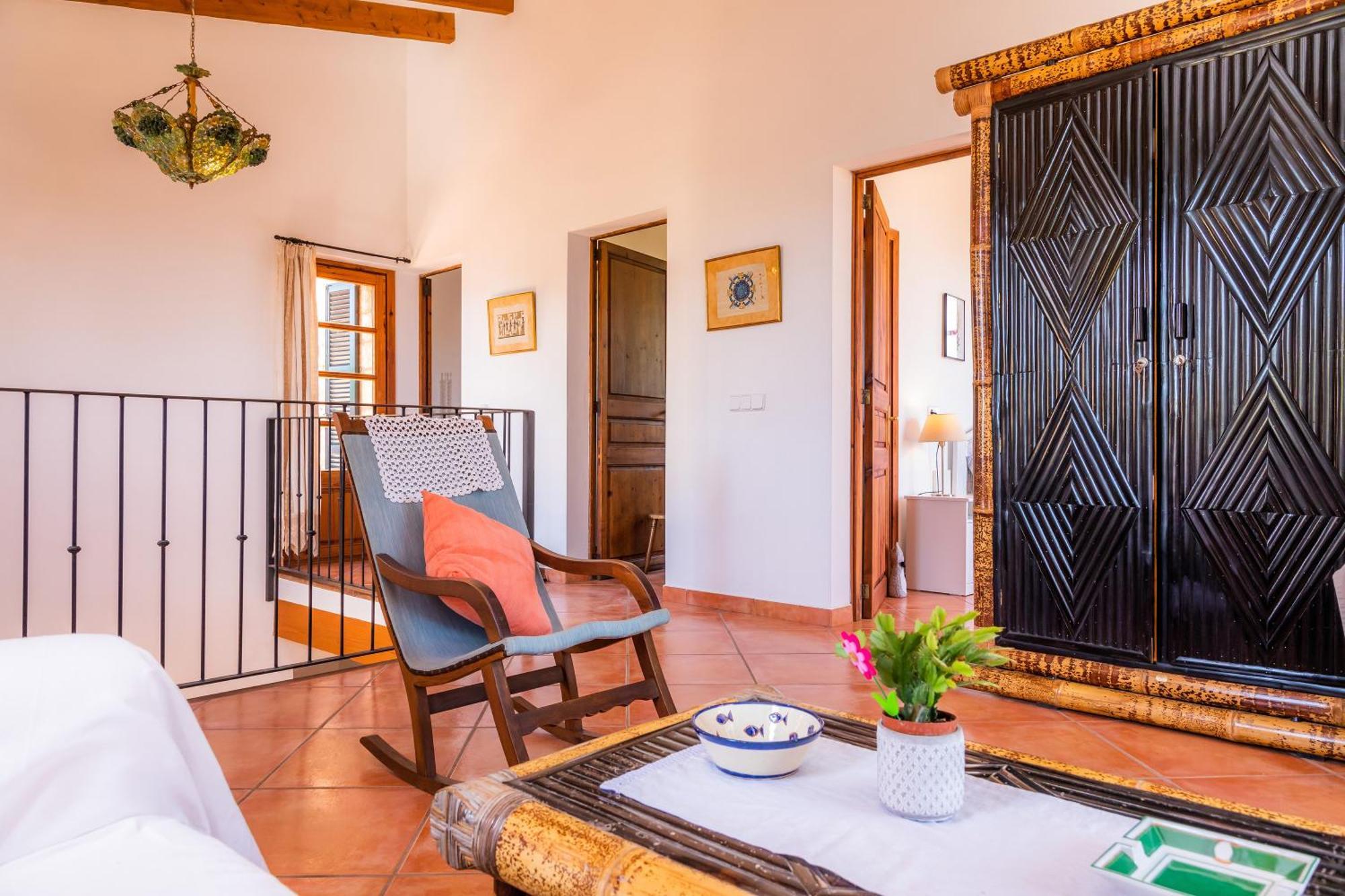 Carboneta Villa *